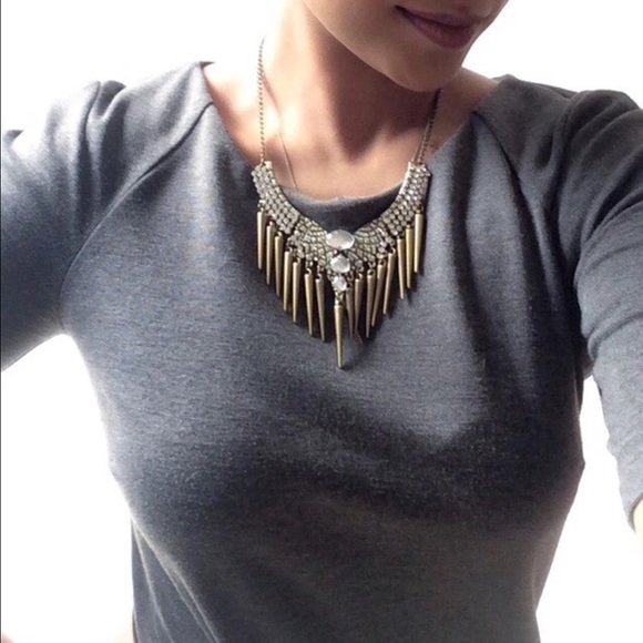 Rhinestones & Rivets Hot Punk Statement Necklace - Picture 3 of 4