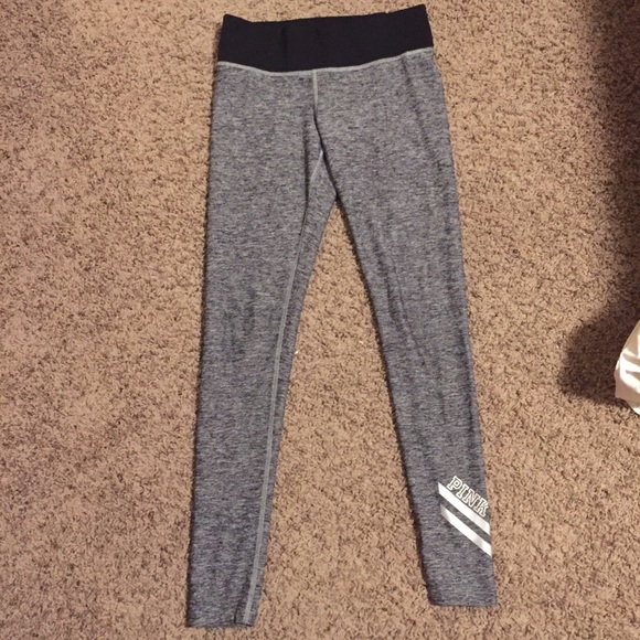 VS PINK YOGAS