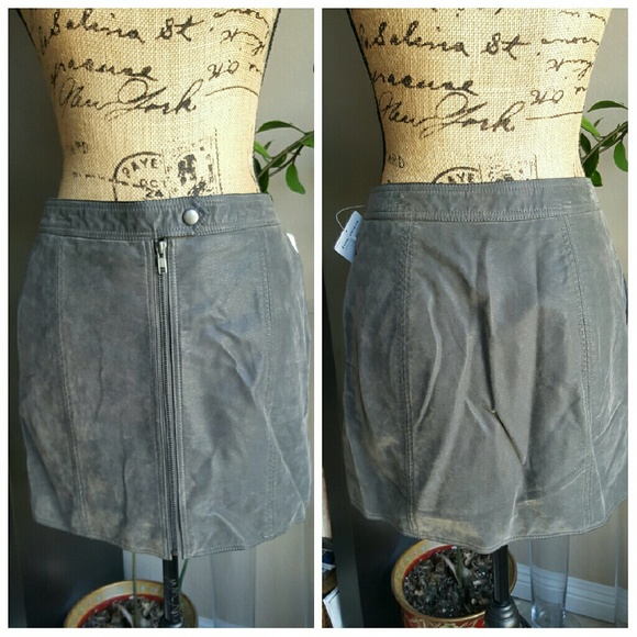 Free People Distressed Zip Front Faux Leather Mini - Picture 3 of 4