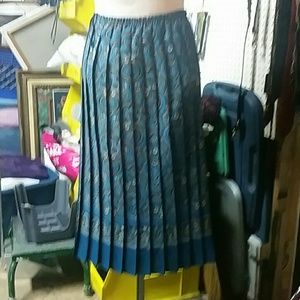 Sz 16 skirt, vintage, cute Sz 16 skirt, vintage, cute