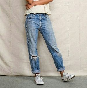 Levis Distressed Boyfriend Jeans