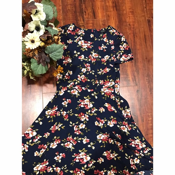 Forever21 Navy Floral Dress