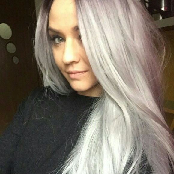 Gray Ombre Beauty Wig 20-24 inches!!