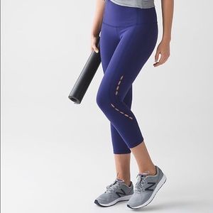 Blue Wunder Under crop high-rise *se peek