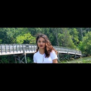 Meet your Posher, Lydia