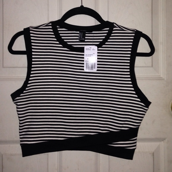 Knit crop top