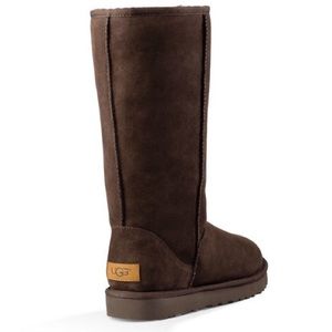 🎉🎉🎉SOLD🎉🎉🎉Brand new uggs chocolate