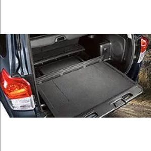 Meet your Posher, Thomas