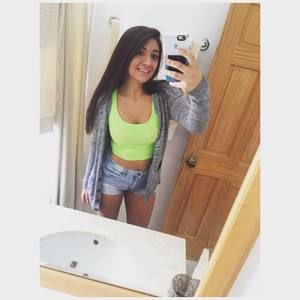 Meet your Posher, Karolina