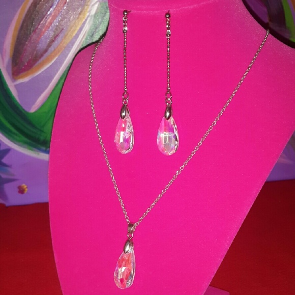 *!*Crystal Droplet Set*!* - Picture 4 of 4