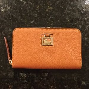 Pebble Grain Leather Wallet by D&B - Super Cute!!!