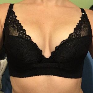 VERY padded 32A push up bra, black & lacy!