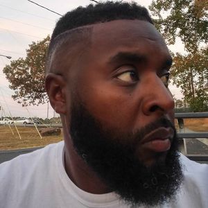 Meet your Posher, Zachary