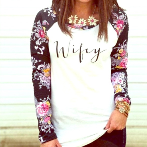 🎀Wifey Long Sleeve Floral 🎀