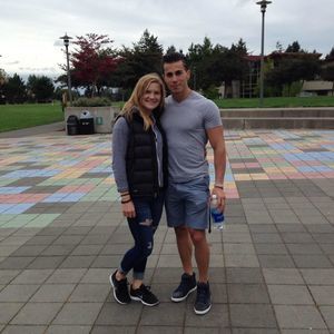 Meet your Posher, Kinzie