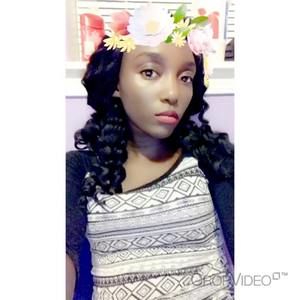 Meet your Posher, Juliette