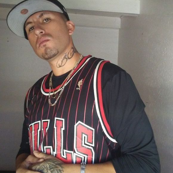 Meet your Posher, Raul jr.