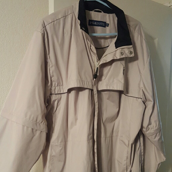 Men's lightweight golf jacket