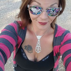 Meet your Posher, April