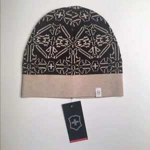 Victorinox Ombré Intarsia Hat