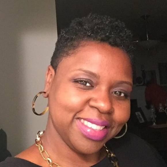 Meet your Posher, Mavis - Picture 2 of 2