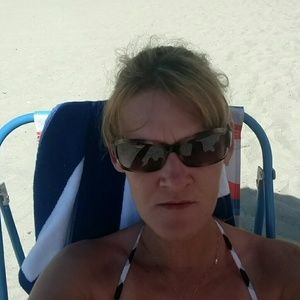 Meet your Posher, Barb