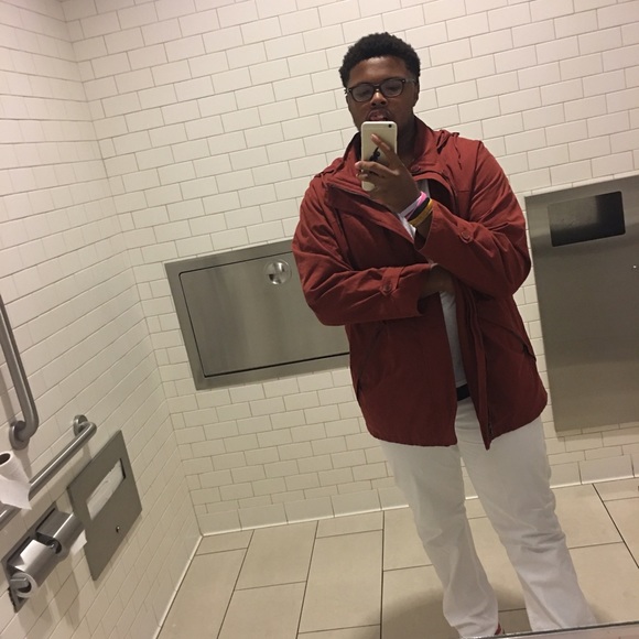 Meet your Posher, Jahleel - Picture 1 of 1