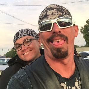 Meet your Posher, Shana