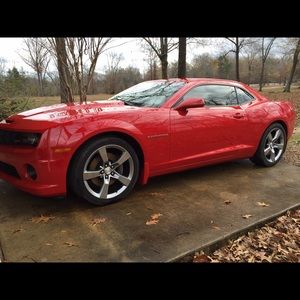 Meet your Posher, Caroline