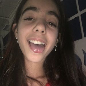 Meet your Posher, Daniella