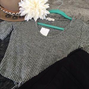 UO Cropped short sleeve sweater