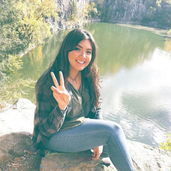 Meet your Posher, Brianna