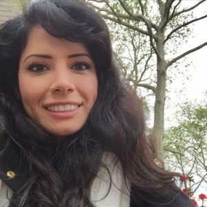 Meet your Posher, Blanca