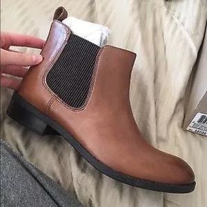 Leather Chelsea boots
