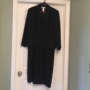 2 pc dress. Black. Karen Miller. Size 16. Beaded.