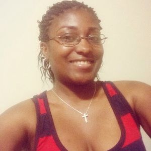 Meet your Posher, Asha