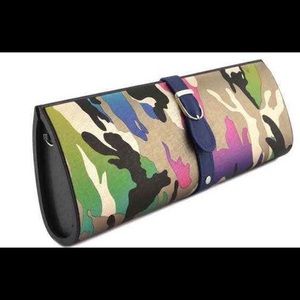 Handbags and clutches