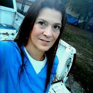 Meet your Posher, Renee