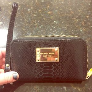 Michael Kors wristlet