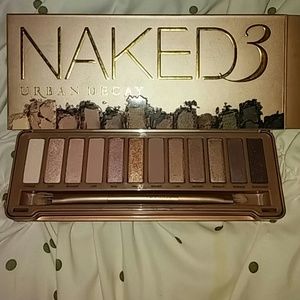 UD Naked 3