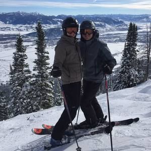 Meet your Posher, Whitney