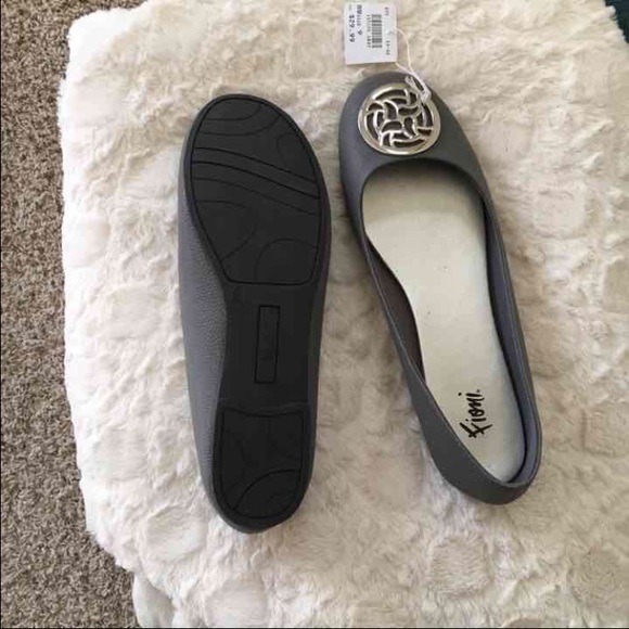 🎉HP🎉 New gray flats ❗️SOLD❗️ - Picture 2 of 2