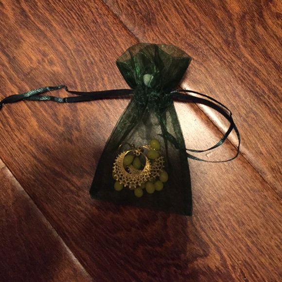 Drop/dangle earrings - Picture 4 of 4