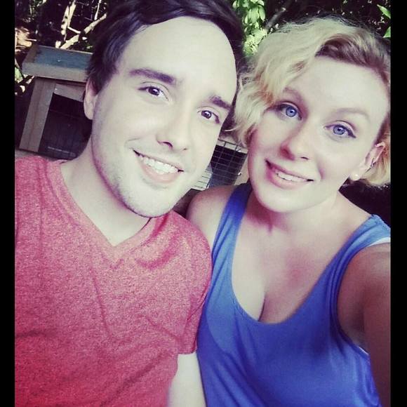 Meet your Posher, Caitlin