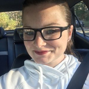 Meet your Posher, Rachael