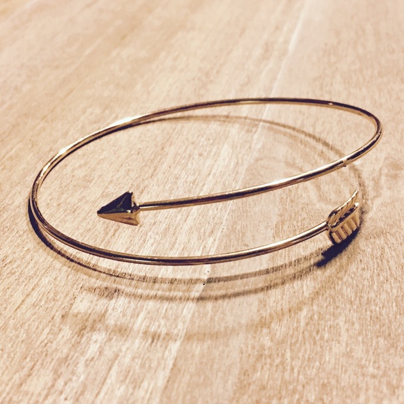 Lulus Jewelry - Gold Arrow Stackable Bracelet Cuff Bangle