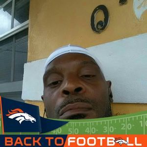 Meet your Posher, Lorenzo