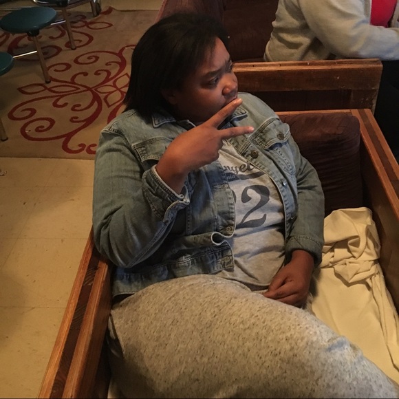 Meet your Posher, Shantell