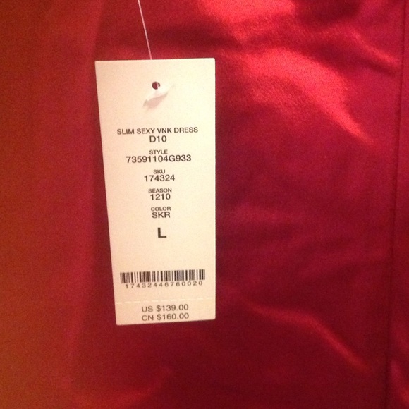 Bebe slim sexy dress, Size L - Picture 3 of 3