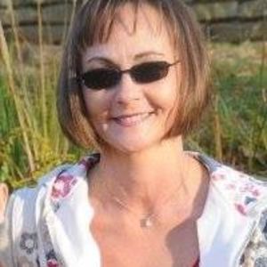 Meet your Posher, Dena